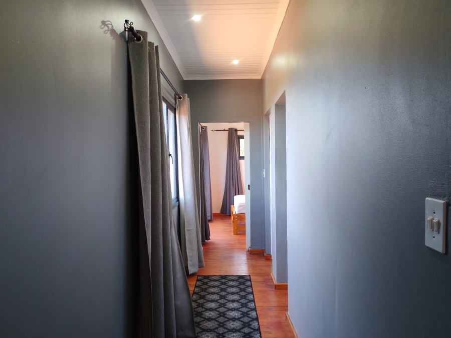 2 Bedroom Property for Sale in Beachview Eastern Cape